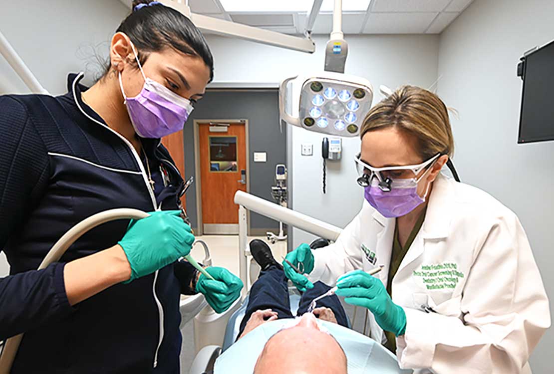 You are currently viewing Dentistry Marketing Ideas That Actually Help Clinics Grow